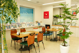 明治地所　鎌倉シーサイド店
